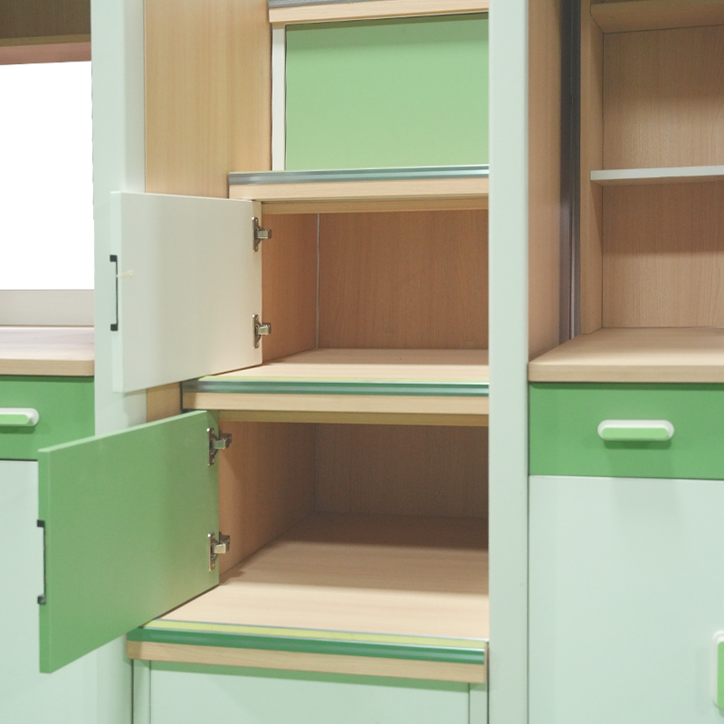 Cama Litera para Dormitorio Estudiantil con Mesa de Estudio y Armario